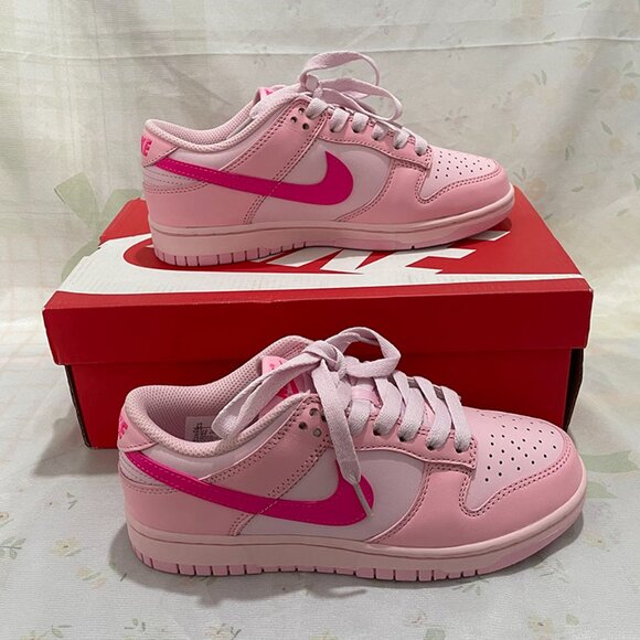 Nike Dunk Low Classic Casual Sneakers, Pink - Picture 6 of 6